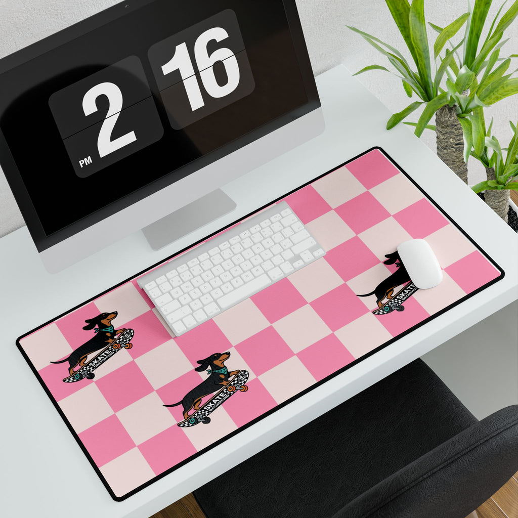 Pink Checkered Dachshund Desk Mat – Cute Skateboard Wiener Dog Mousepad